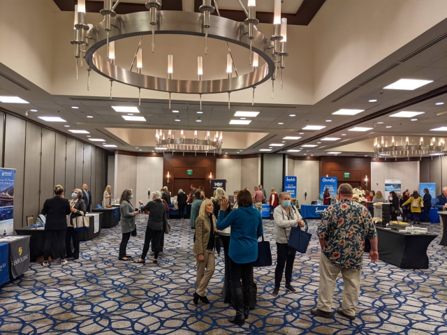 PXL 20211106 023409262.MP 1